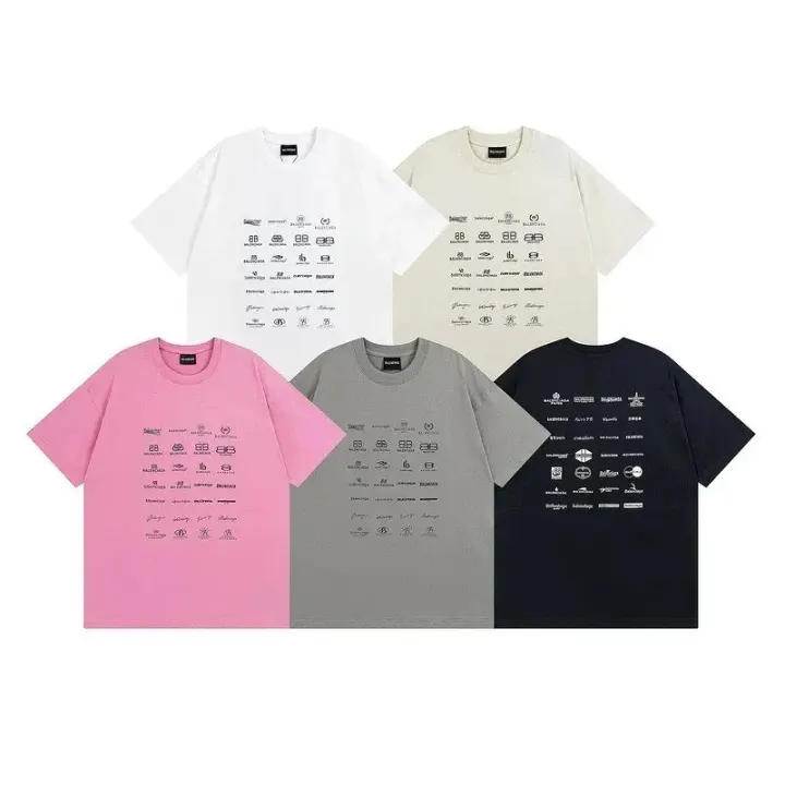 Balenciaga T-Shirt mit mehreren Logos, lockerer Schnitt, in Weiß und Pink