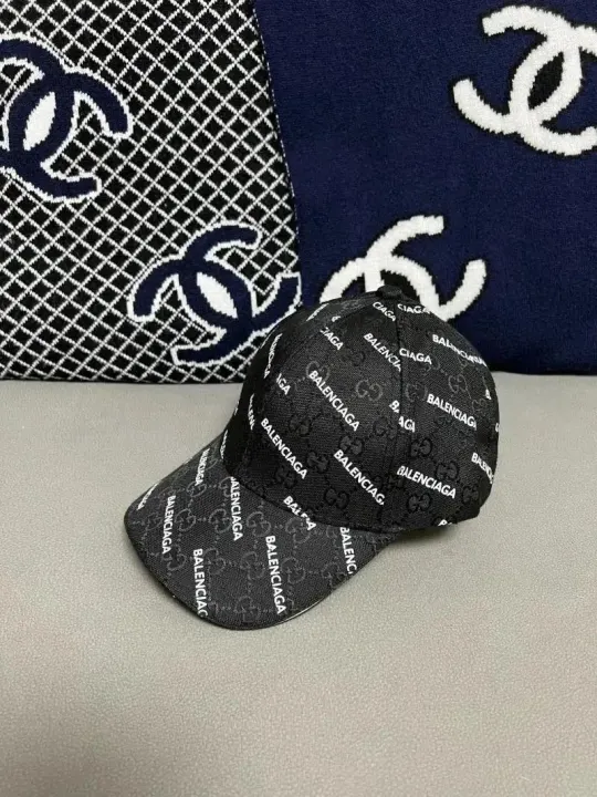 Lässige Balenciaga-Kappe