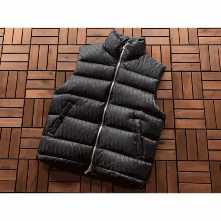 Kamizelka puchowa Dior Oblique z monogramem
