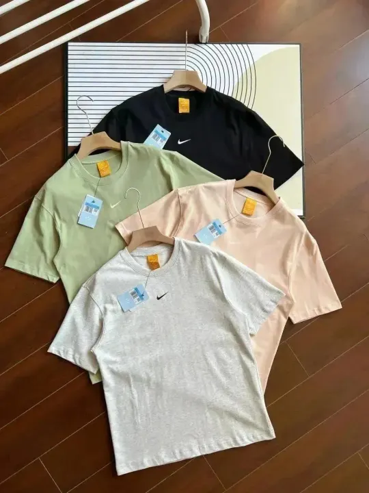 Nike Short Sleeve T-Shirt in Black, Green, Pink, and Gray