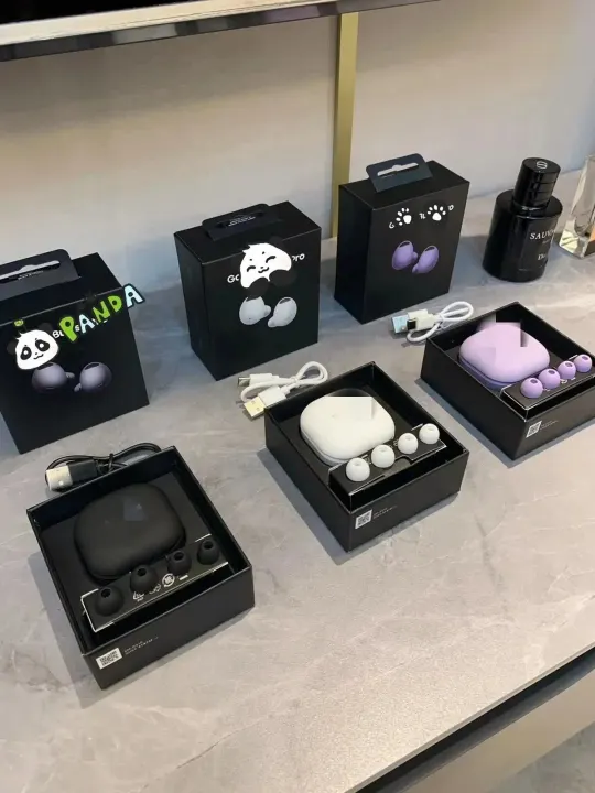 Samsung Galaxy Buds2 Pro Wireless Earbuds in Black