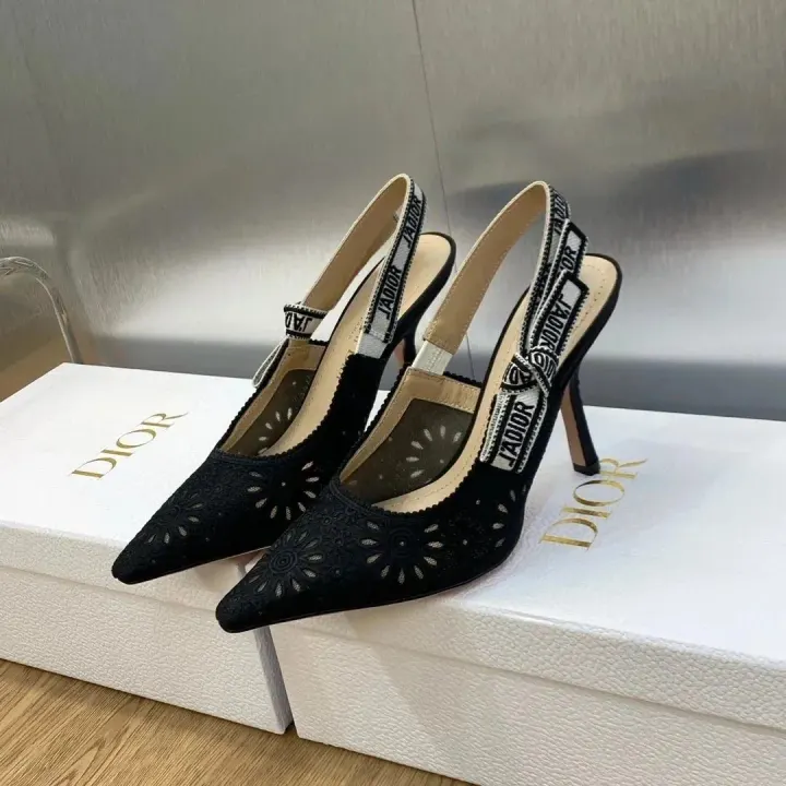 Dior czarne koronkowe szpilki slingback