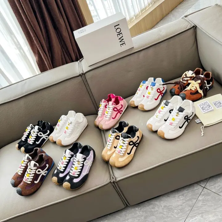 Loewe Logo-Accent Sneakers in Multi-Color