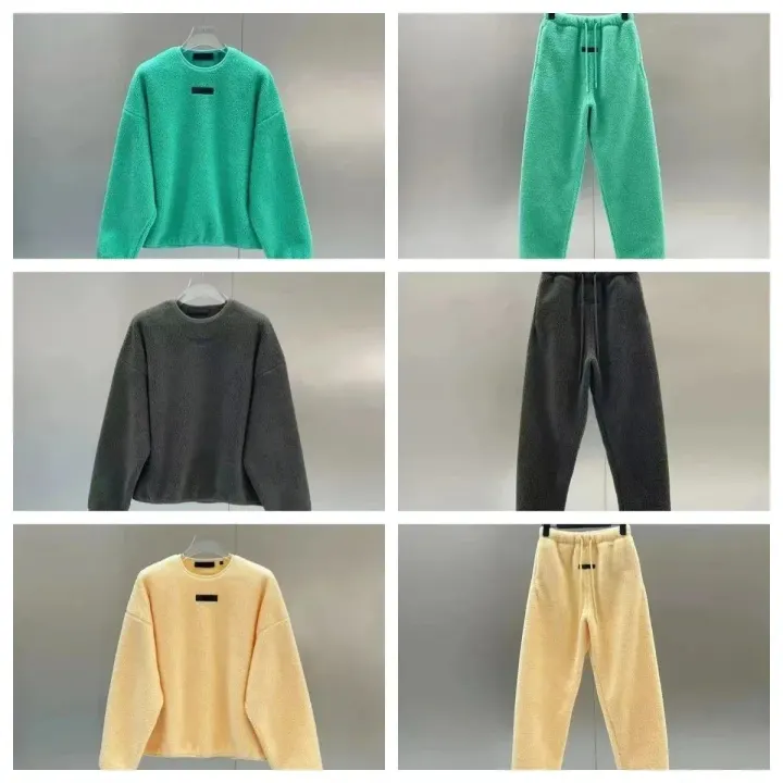 Louis Vuitton pluche fleeceset in teal, crème en zwart