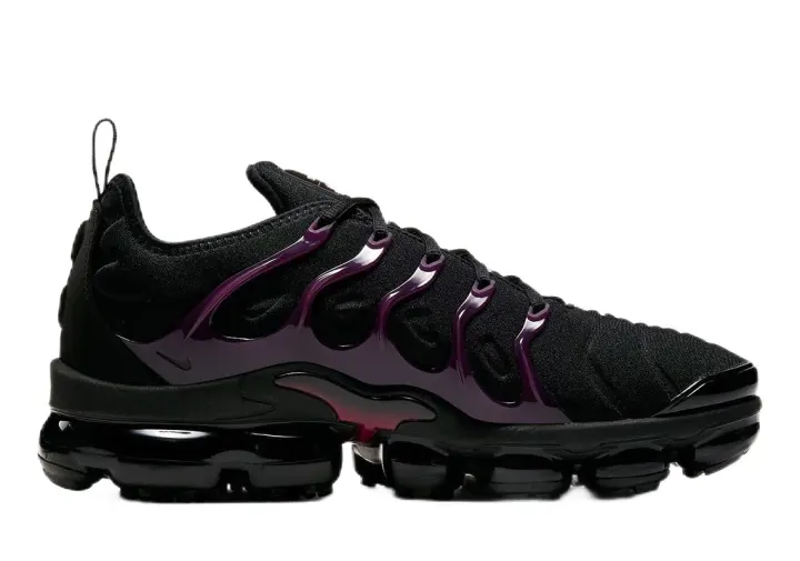Nike Black and Purple Chunky Athletic Sneakers
