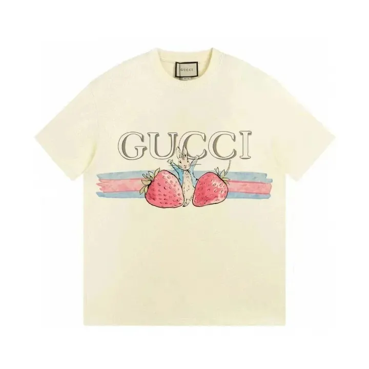 Gucci cremefarbenes T-Shirt mit Erdbeerprint