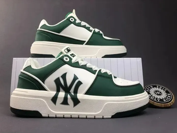 Louis Vuitton Lifestyle Sneakers