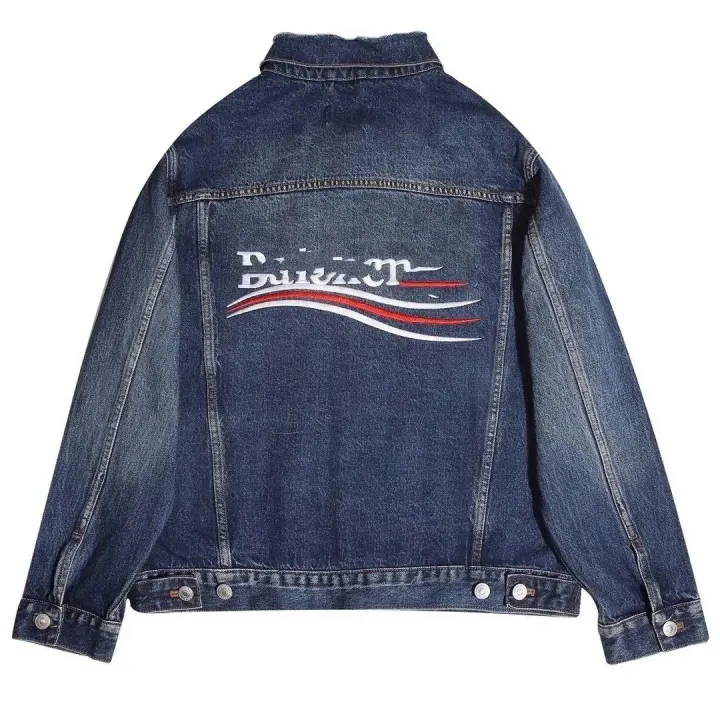 Balenciaga niebieska kurtka dżinsowa z nadrukiem graficznym na plecach