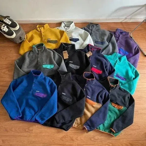 Patagonia Snap-T Fleece Pullover Jacket in Multi-Color