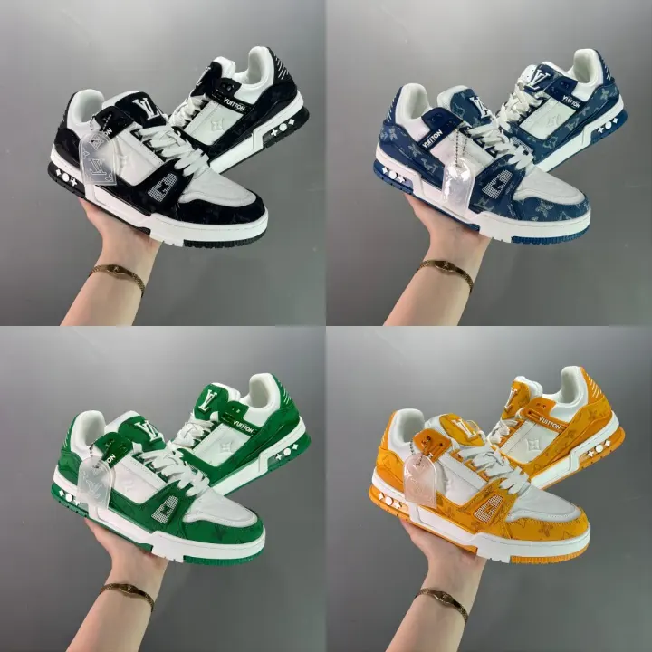 Veelkleurige low-top sneakers van Louis Vuitton met monogrampanelen