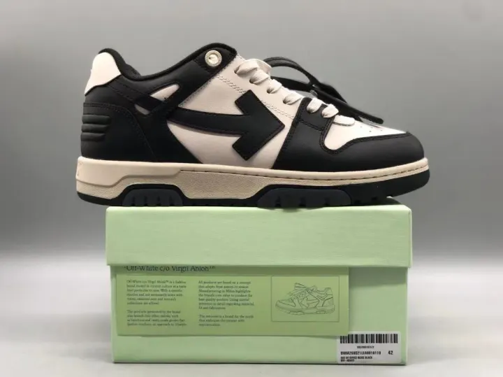 Off-White Black/White Low-Top Athletic Sneakers