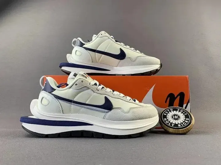 Nike Cream and Navy Low-Top Lifestyle Sneakers