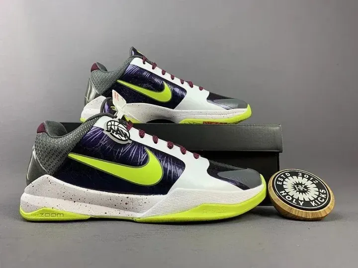 Nike Zoom Low-Top Sneakers in Purple and Neon Lime