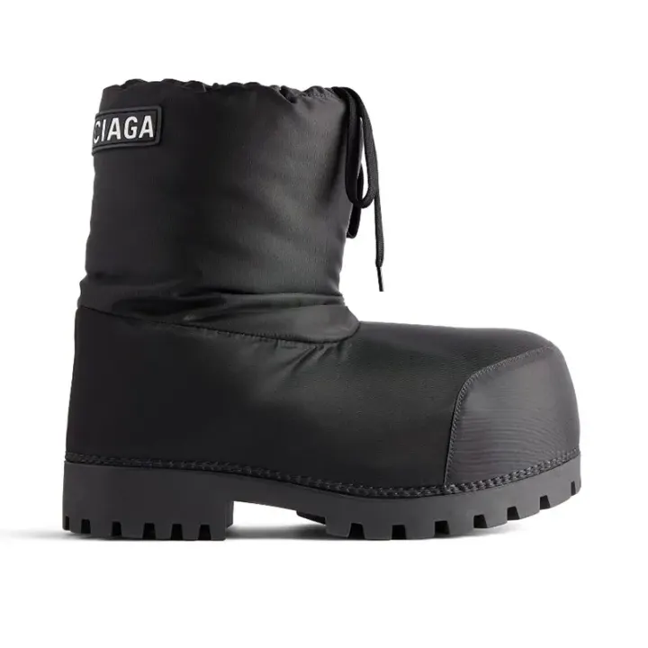 Balenciaga Alaska Low Boots in Black