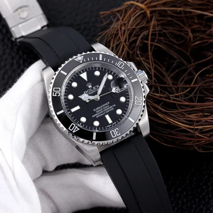 Rolex Submariner Watch with Black Dial and Silicone Strap