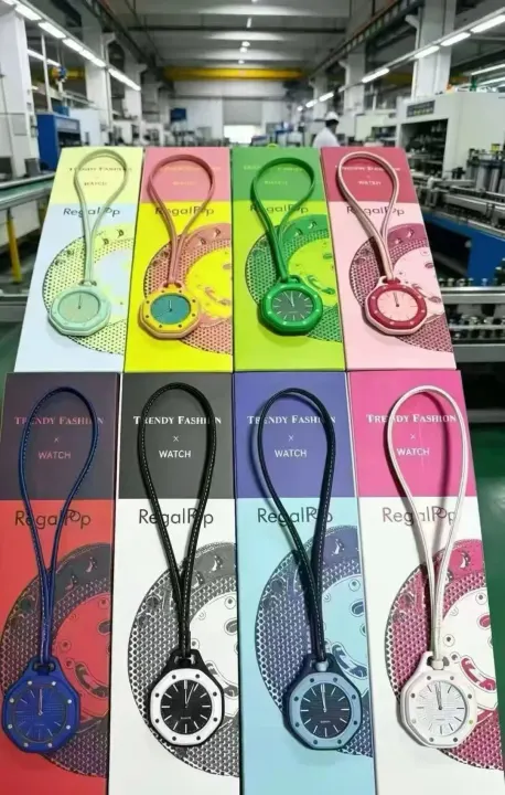 Analoog keycordhorloge met achthoekige lunette