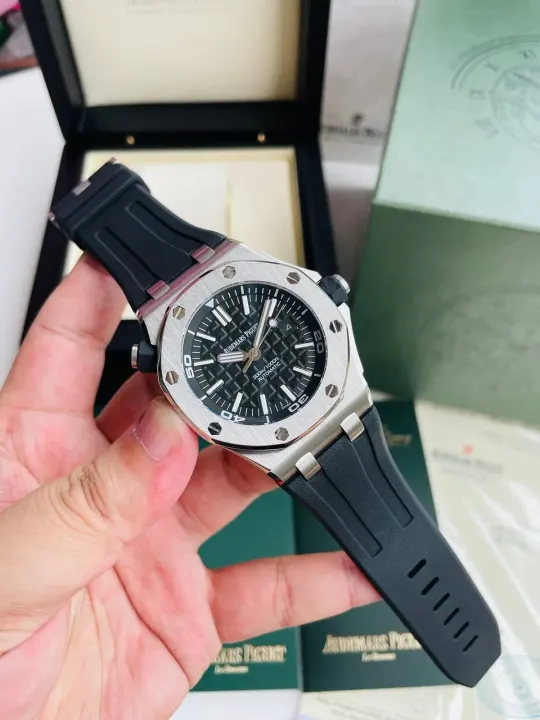 Audemars Piguet Black Dial Automatic Watch with Rubber Strap 42mm