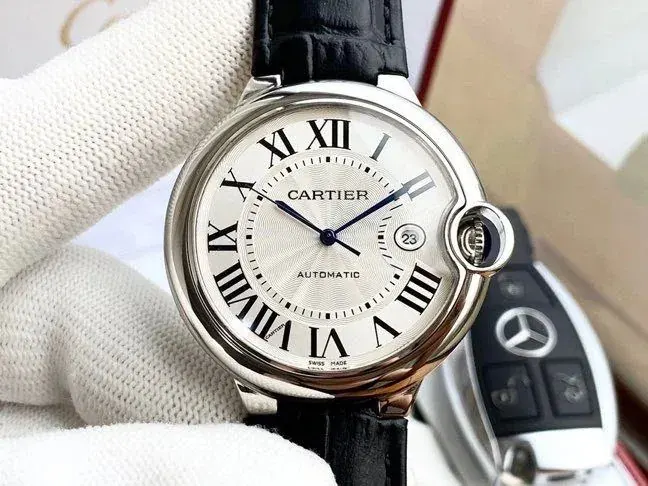 Cartier automatisch horloge met zwarte leren band
