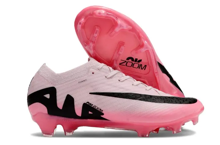 Nike Air Zoom Flyknit Football Cleats in Pink