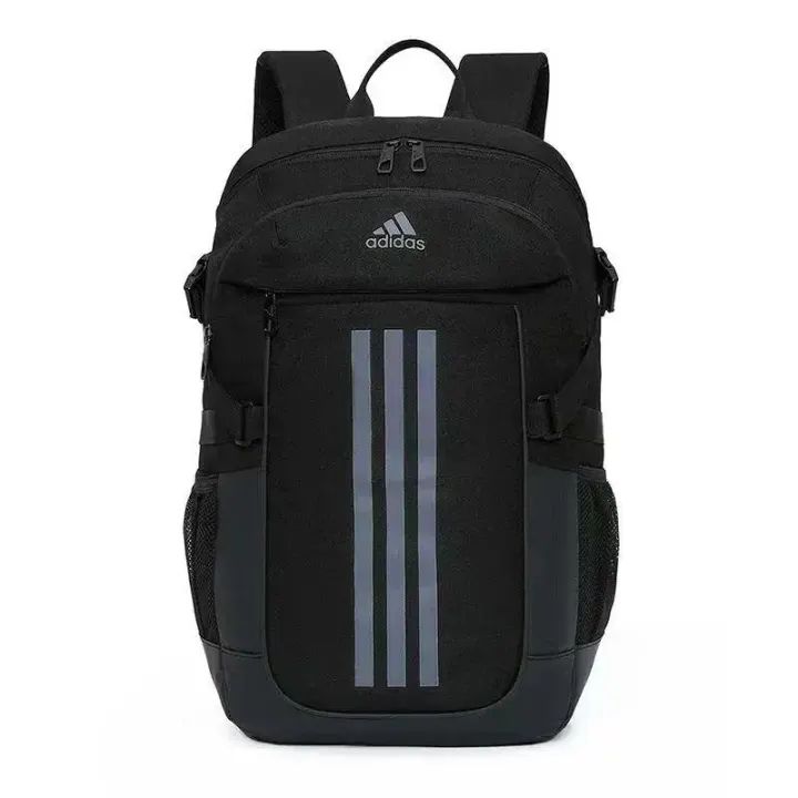 Adidas Schwarzer Rucksack mit reflektierendem Streifen